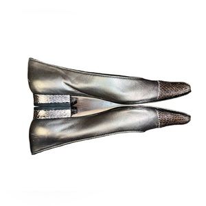 Van Eli Silver Shoes Size 7.5